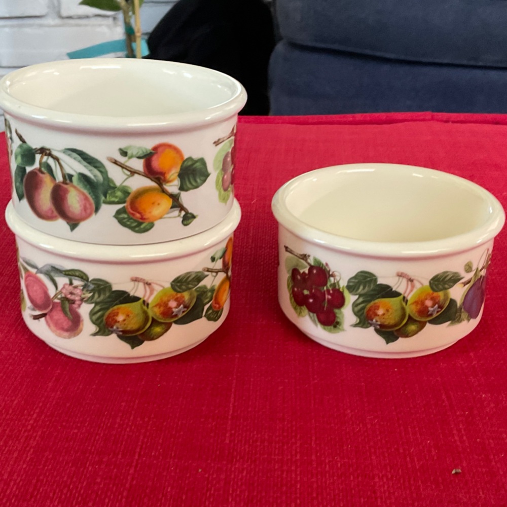 Portmeirion Fruit Design Ramekins - Cream and Multicolor